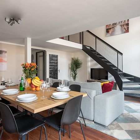 פראג Spacious Apartments Near Karlin Square מראה חיצוני תמונה